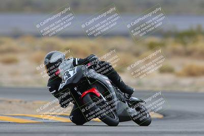 media/Jan-15-2023-SoCal Trackdays (Sun) [[c1237a034a]]/Turn 16 (120pm)/